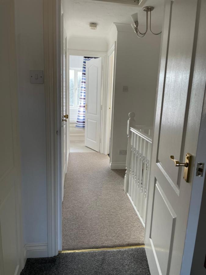 Beautiful Town House With Private Garden And Patio Βίλα Canford Magna Εξωτερικό φωτογραφία